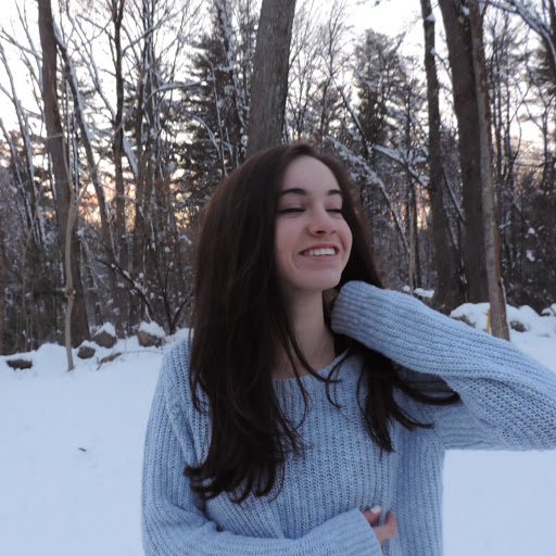 Anna Macdonald Photo 5