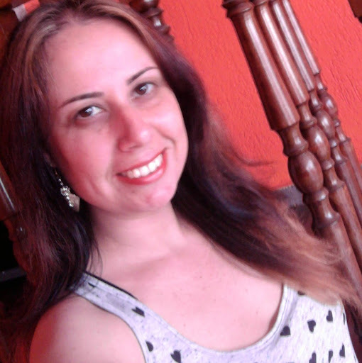 Marcia Costa Photo 26