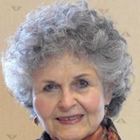 Ruth Wolff Photo 15