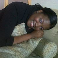 Collette Robinson Photo 17