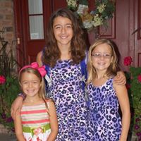 Robyn Harms Photo 14