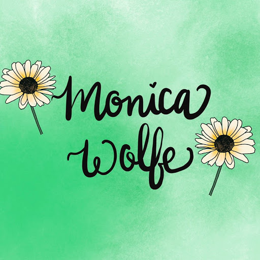 Monica Wolfe Photo 27