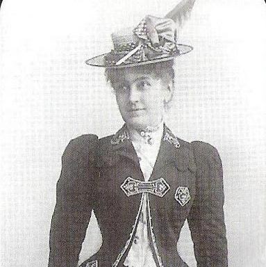 Katharine Smith Photo 12