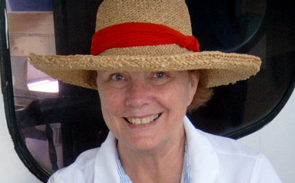 Carolyn Gray Photo 40