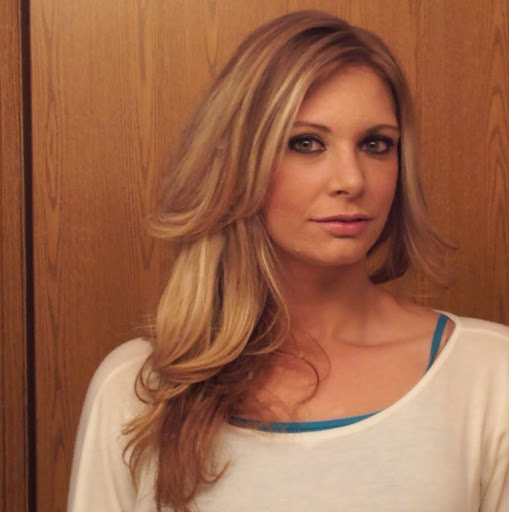 Brandy Anderson Photo 27