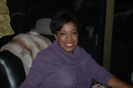 Jackie Evans Photo 4