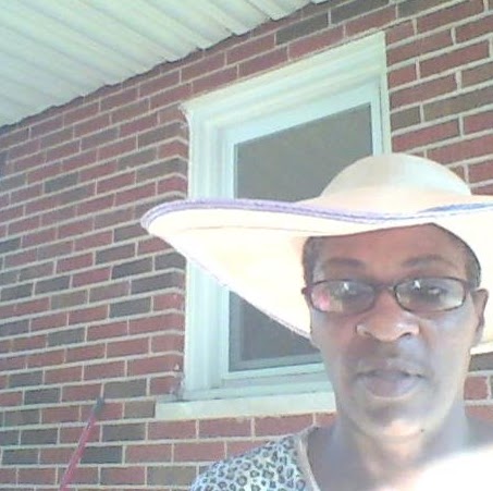 Maxine Williams Photo 26