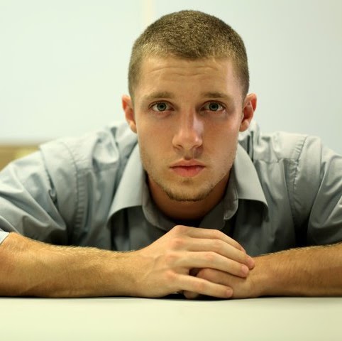 Andrew Robbins Photo 40