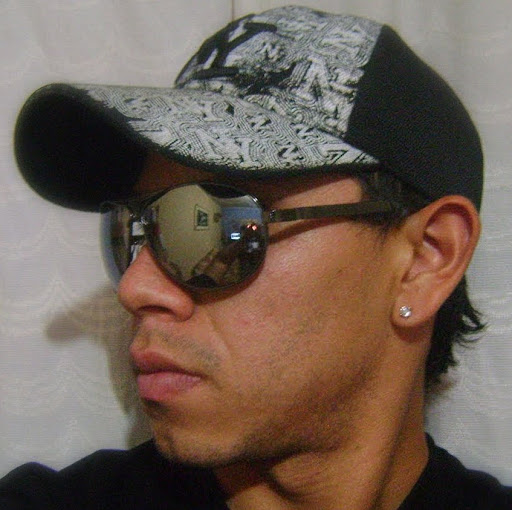 Hector Garcia Photo 39
