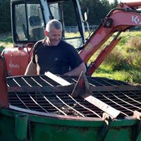 Andy Clements Photo 18