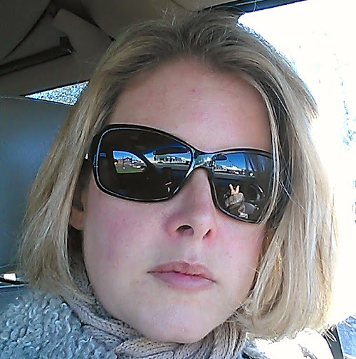Michelle Scholl Photo 23