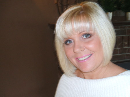 Karin Lamb Photo 5