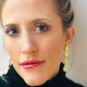 Alexandra Sutton Photo 9