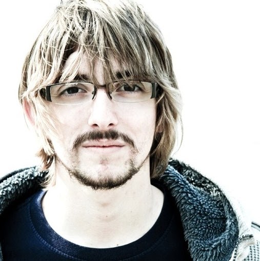 Daniel Webb Photo 10