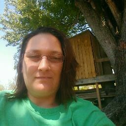 Michelle Estes Photo 33