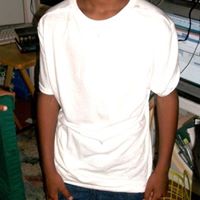 Derrick Ray Photo 11