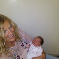 Ellen Dillon Photo 9