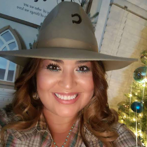 Veronica Villegas Photo 43