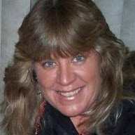 Gina Bowles Photo 15