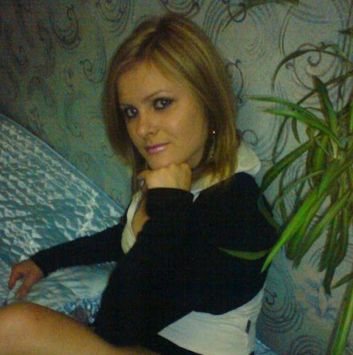 Christine Boehm Photo 24