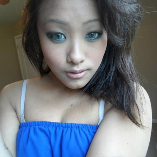 Lilly Lee Photo 33