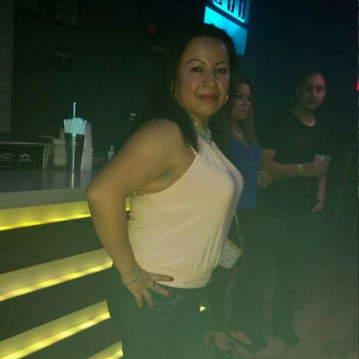 Mary Vega Photo 29