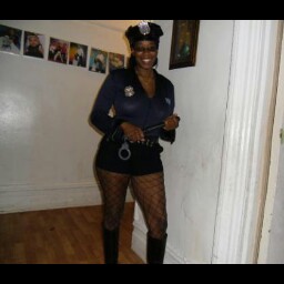 Adrienne Green Photo 34