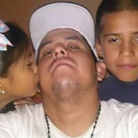 Victor Gomez Photo 50