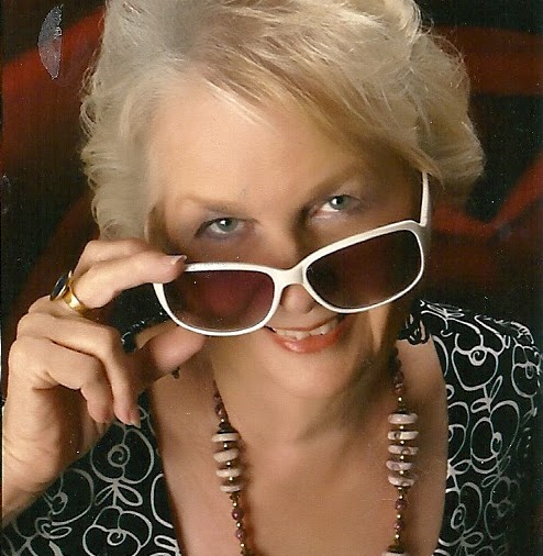 Diana Weeks Photo 25