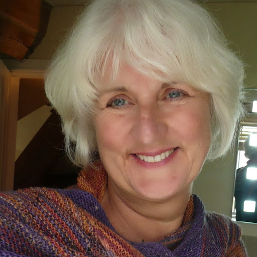 Catherine Hopkins Photo 28