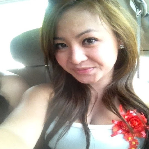 Diane Dinh Photo 15