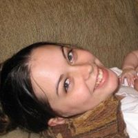 Amanda Leach Photo 25
