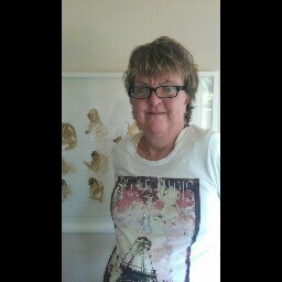 Karen Tanner Photo 5