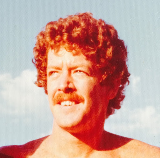 Ken Hunt Photo 31