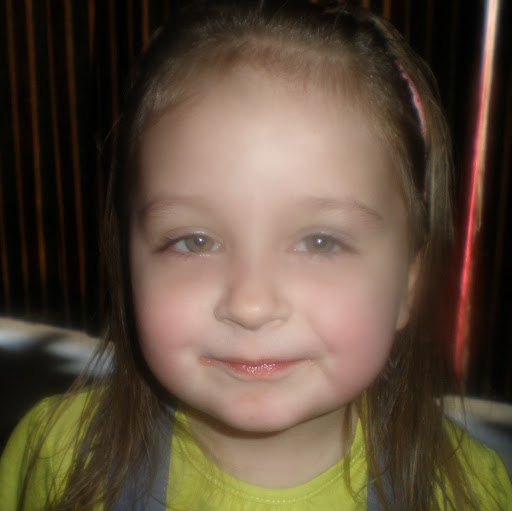 Nicole Abraham Photo 20