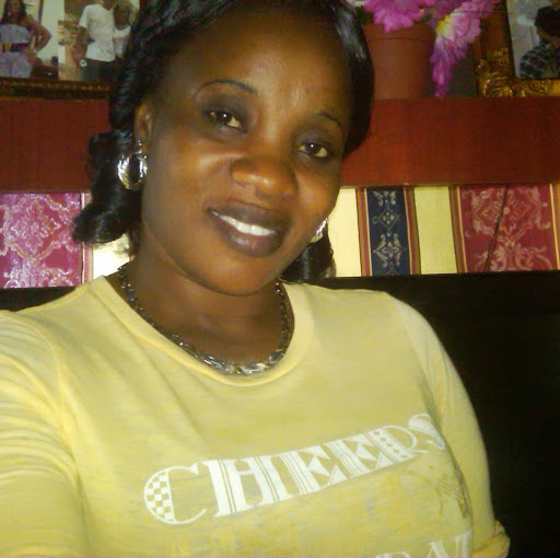Yvette Green Photo 39