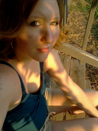 Sara Rowe Photo 35