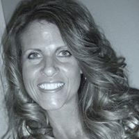 Danielle Crumley Photo 6