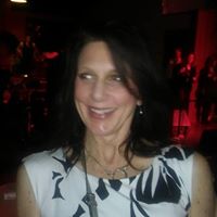 Amy Leonard Photo 17