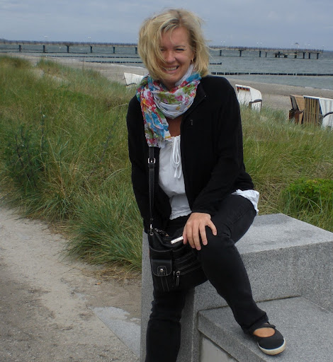 Kathy Steiner Photo 27