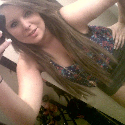 Stephanie Reimer Photo 27