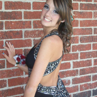 Shelby Anderson Photo 26