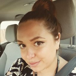 Julia Tovar Photo 18
