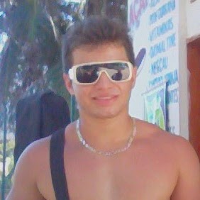 Emanuel Andrade Photo 18