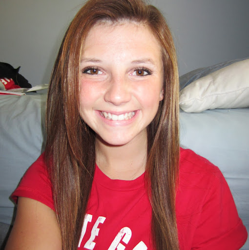 Samantha Cunningham Photo 28