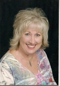 Diana Perkins Photo 31