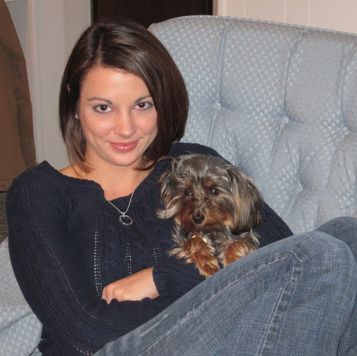 Emily Sammons Photo 17