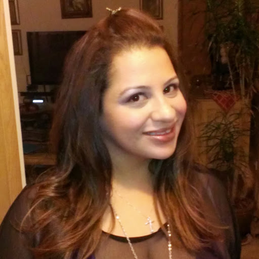Aida Valencia Photo 10