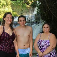Lynda Roberson Photo 12