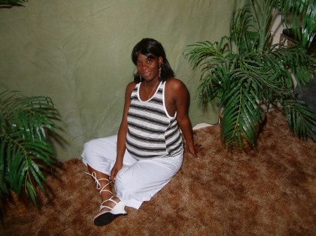 Sandra Peters Photo 31